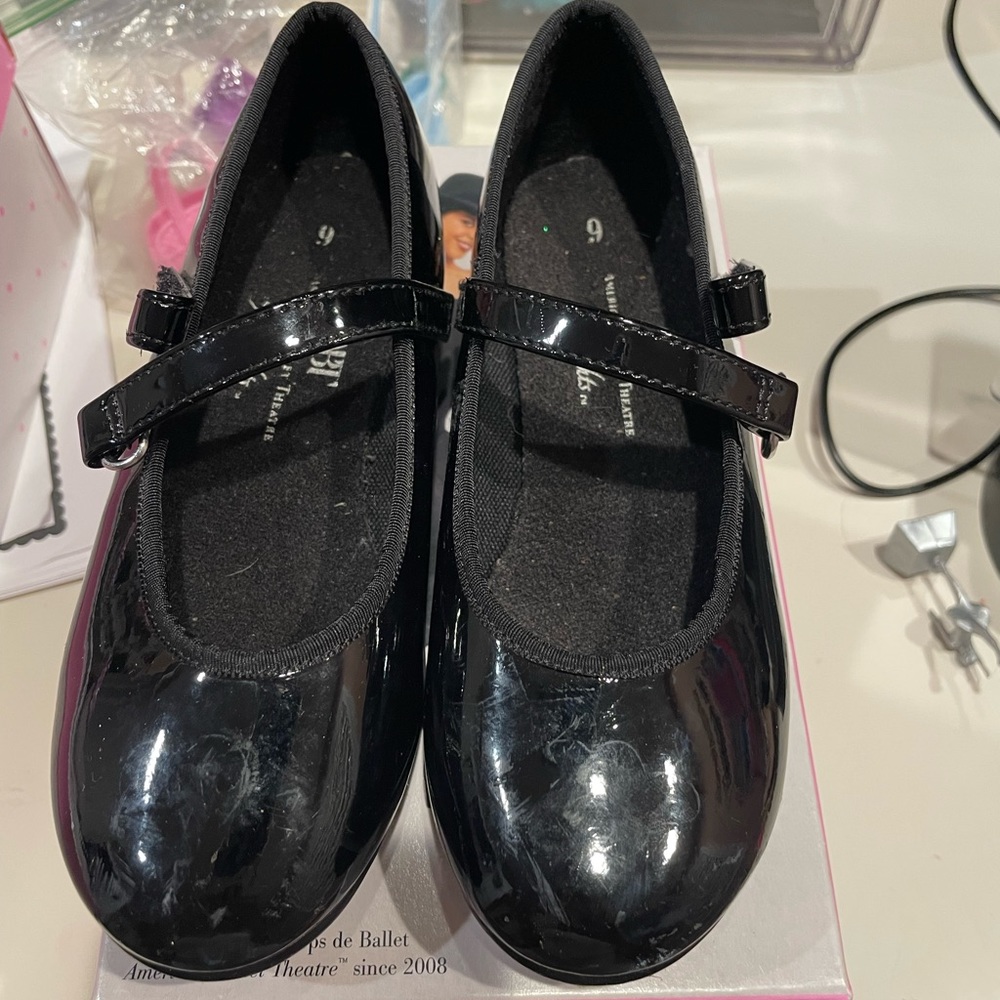 Tap shoes